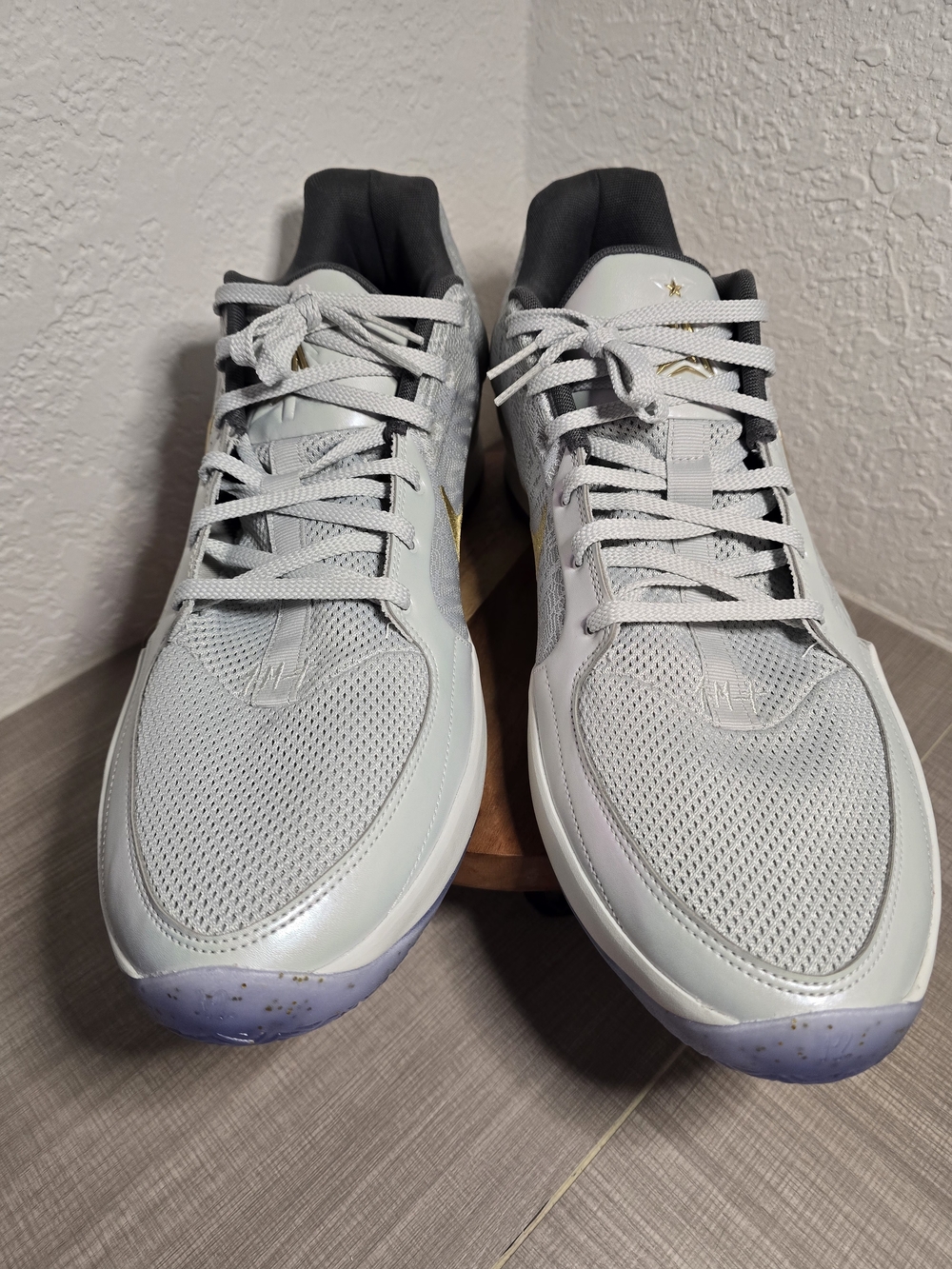 Nike Ja 1 Christmas Basketball Shoes Metallic FV6070-002 Men's Size 18. BrandNew